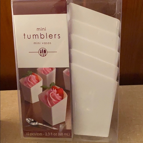 Cocktail/Appetizer Plastic Dishware - Picture 4 of 10